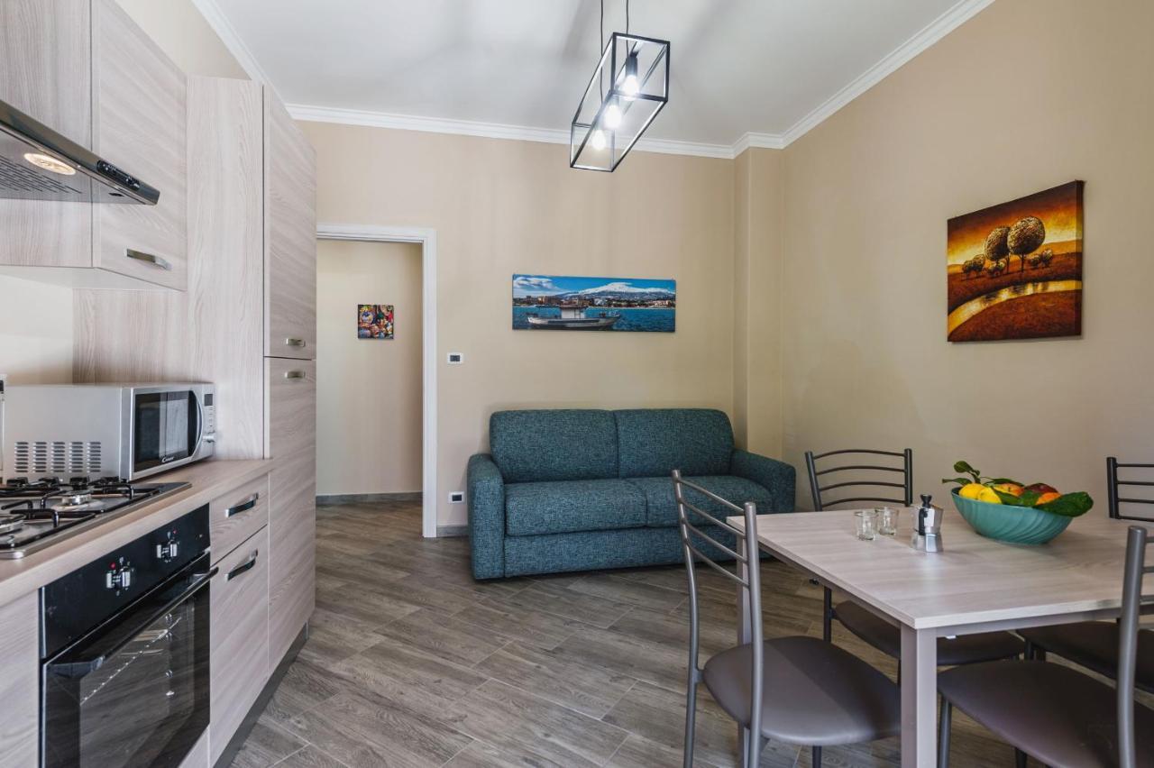 Lemon Tree Apartments By Wonderful Italy Giardini Naxos Exteriör bild